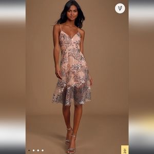 Feeling So Vine Blush Pink Floral Embroidered Midi Dress XS